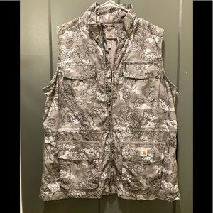 Carhartt xl women’s vest gray camo floral lines
